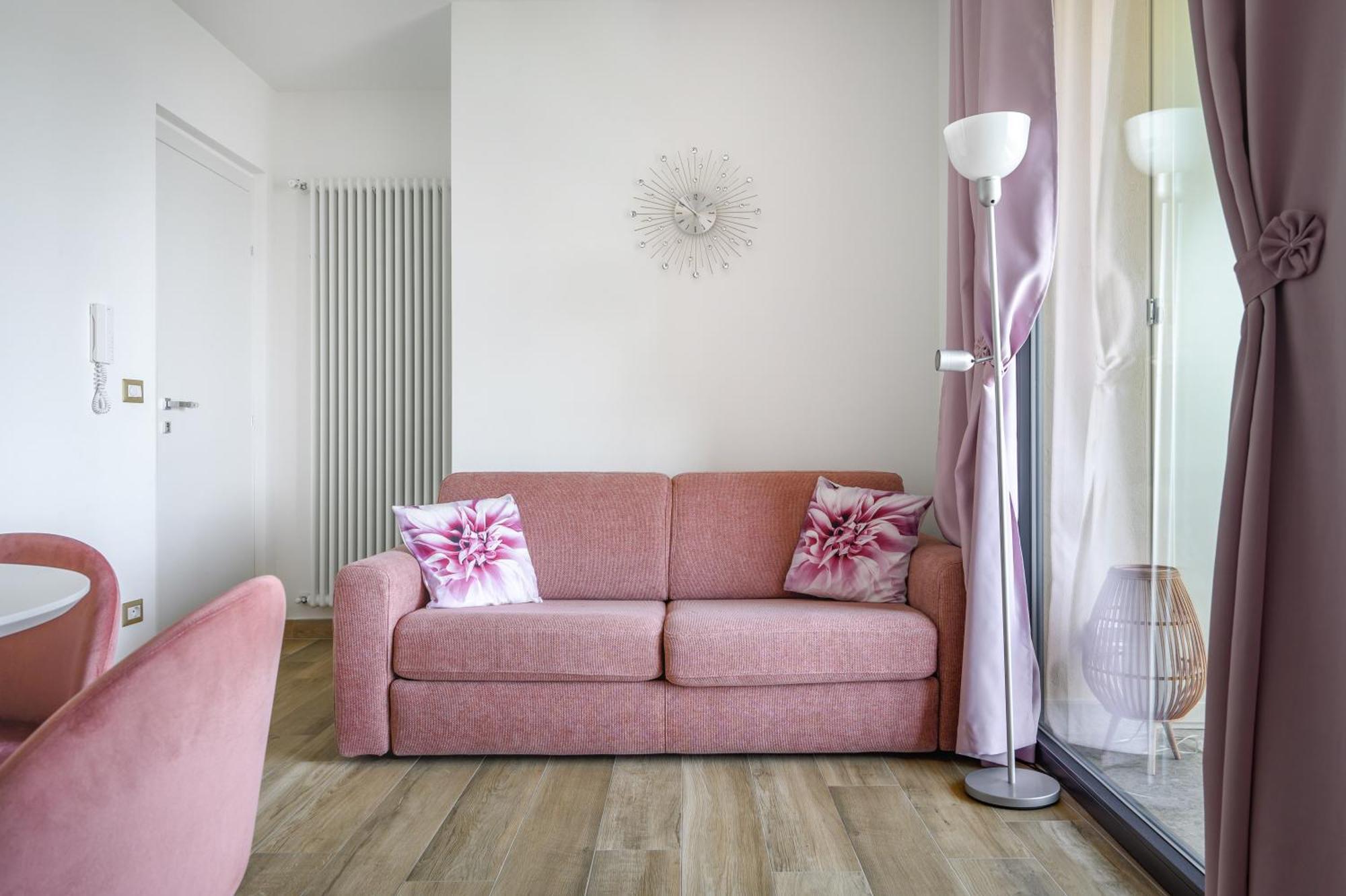 Casa Vacanze Maddalena - Palazzetto Sul Lago - Diamante Rosa Marta Extérieur photo