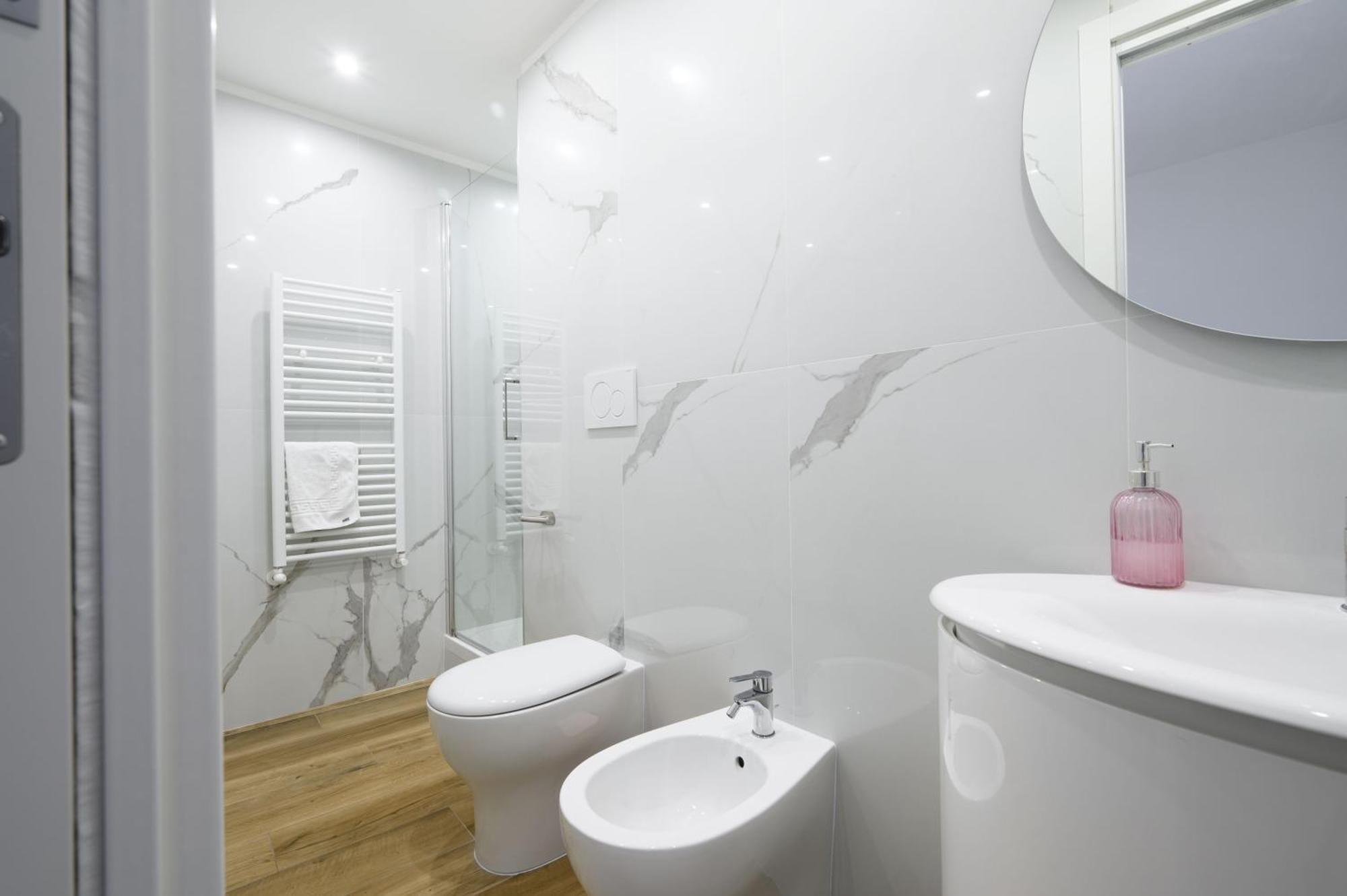 Casa Vacanze Maddalena - Palazzetto Sul Lago - Diamante Rosa Marta Extérieur photo